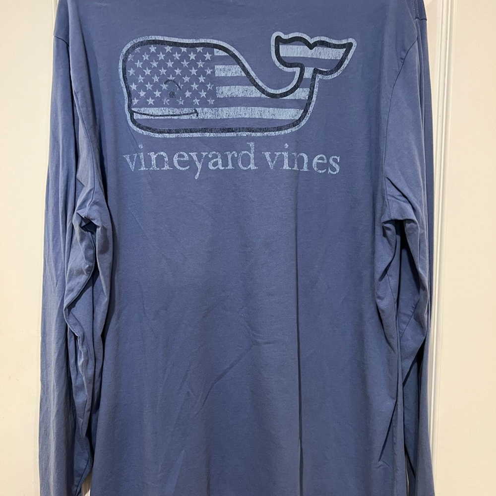 Vinyard vines long sleeved tee